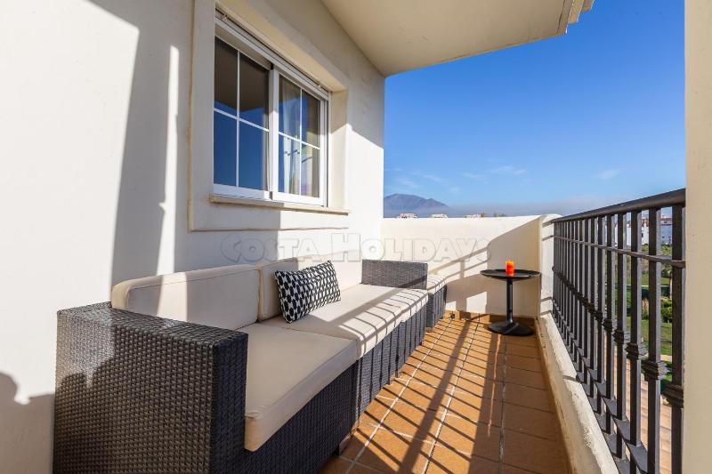 Residencial Duquesa 18 - image 8