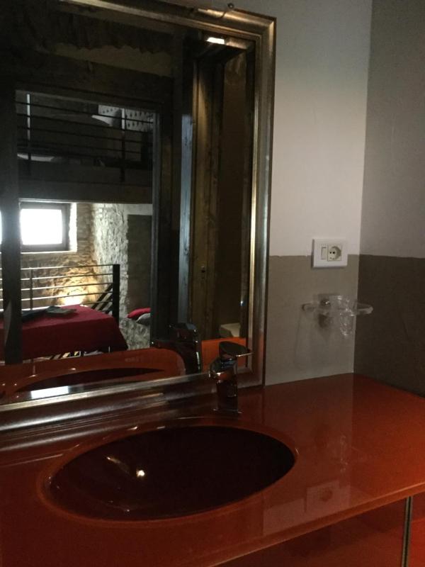 Double or Twin Room with Private Bathroom image 1