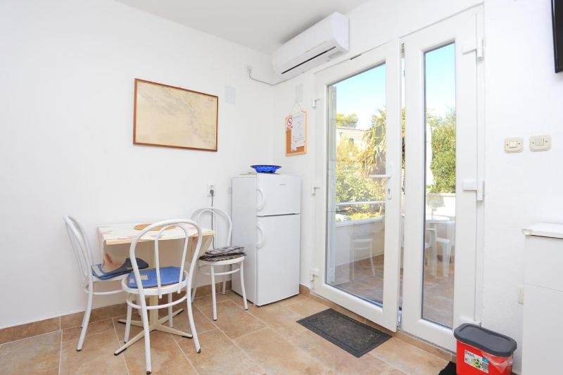 Two-Bedroom Apartment with Terrace and Sea View image 2