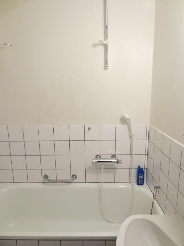 Large Twin Room image 2