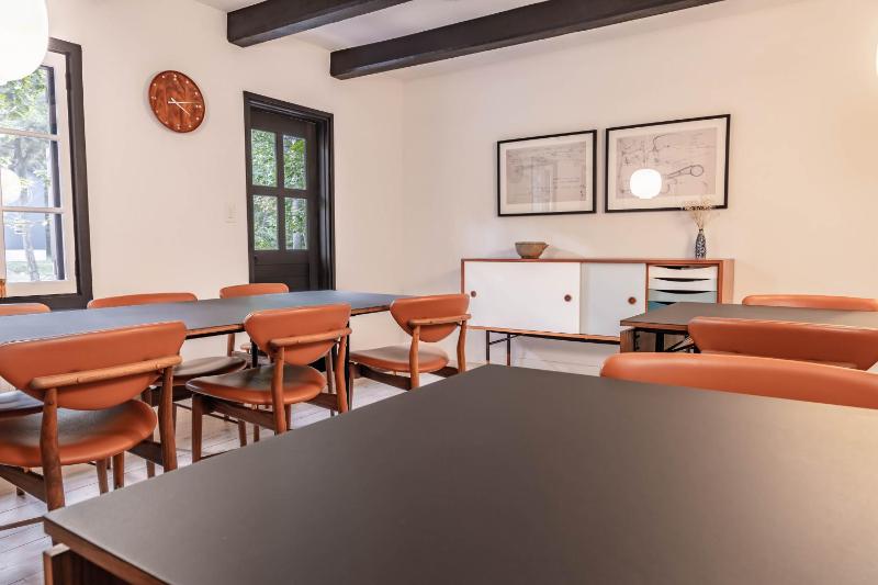 House of Finn Juhl Hakuba - image 20