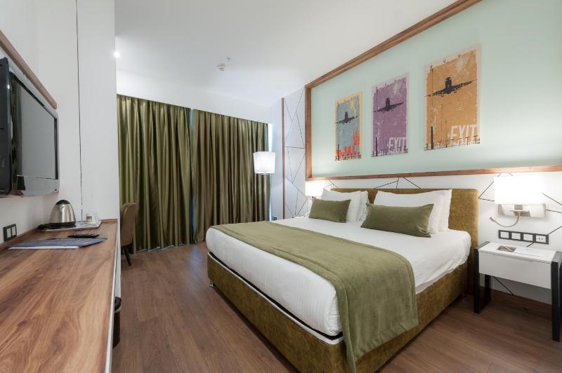 Junior Suite image 1