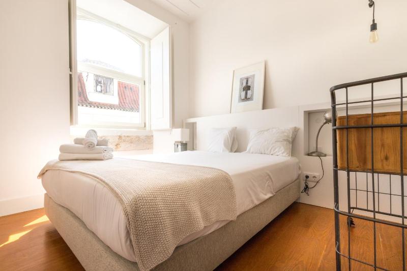 Superior Two-Bedroom Apartment image 4