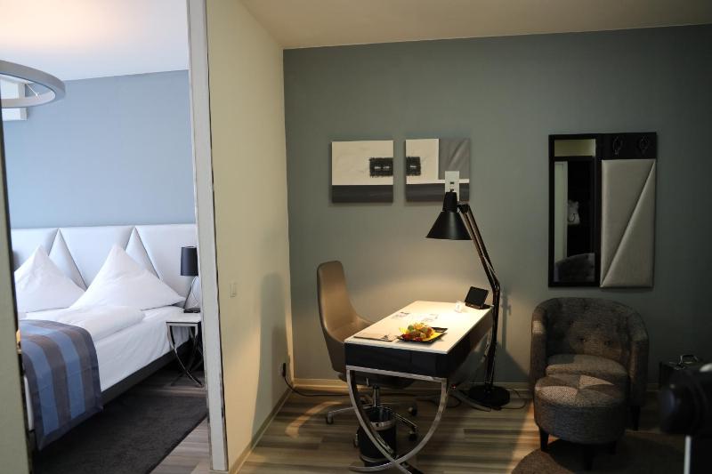 Superior Suite image 3
