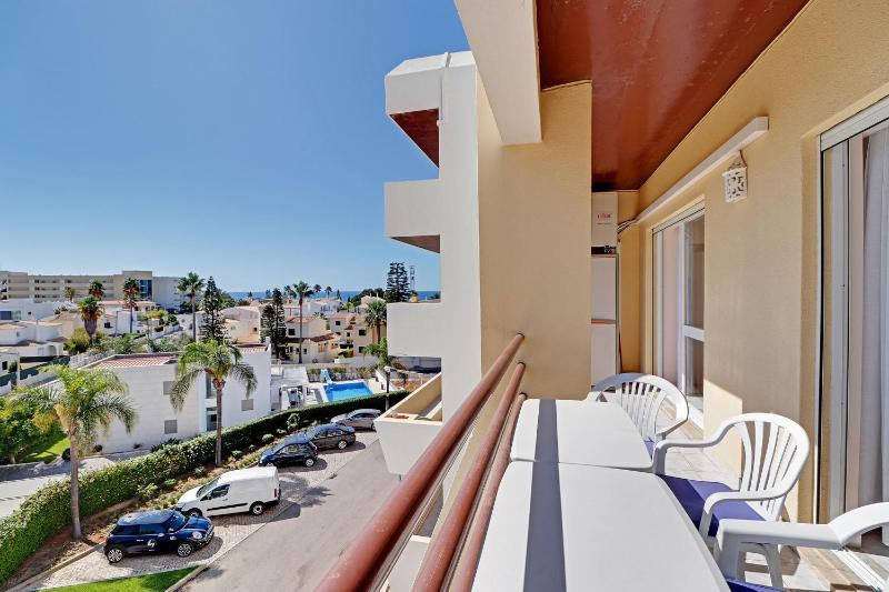 Albufeira Concept 1 with Pool by Homing - image 2