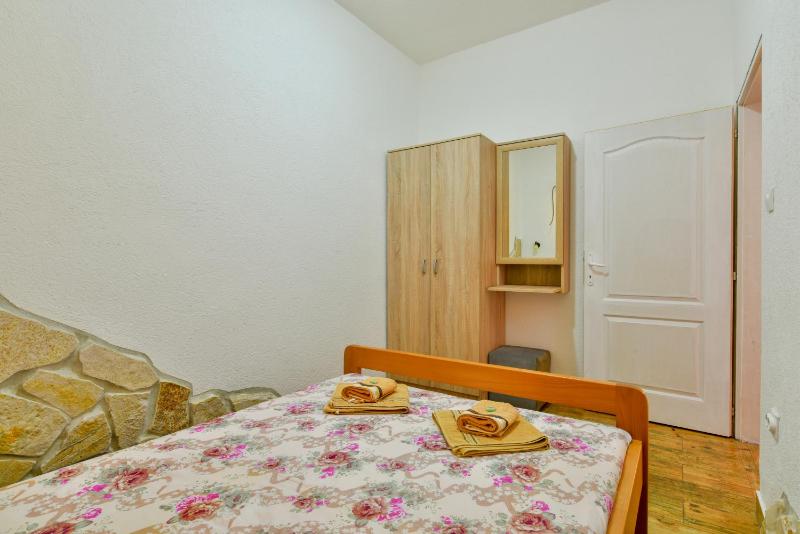 Two-Bedroom Apartment with Sea View image 4