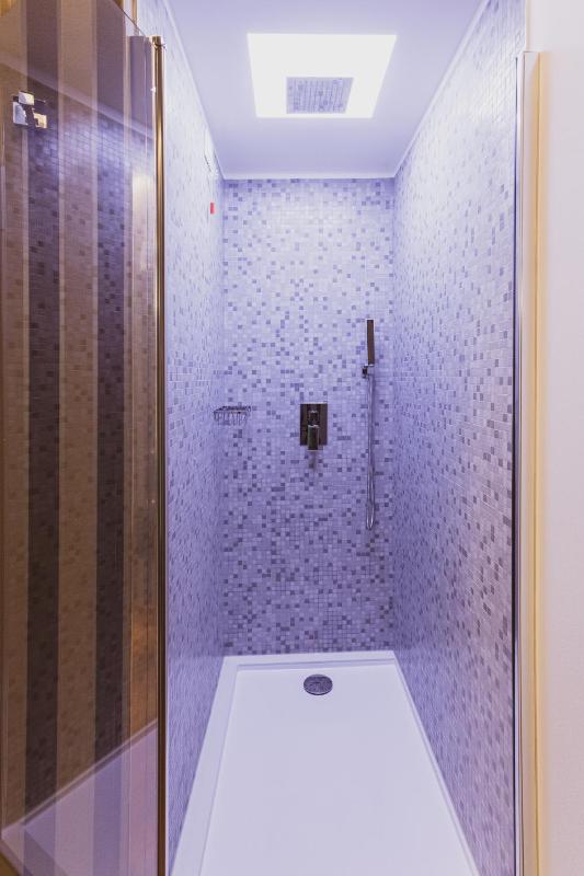 Superior Triple Room image 2