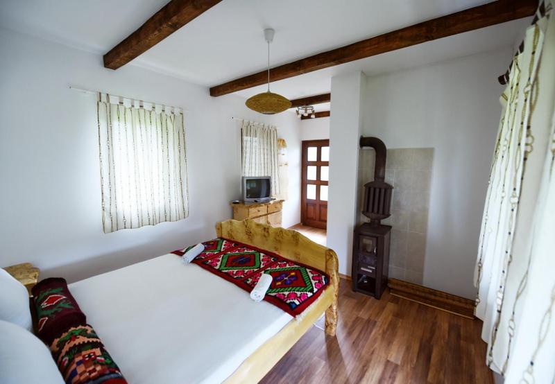 One-Bedroom House image 3