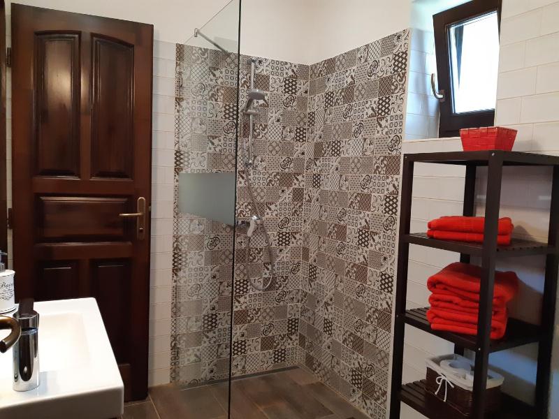 Two-Bedroom Apartment image 4