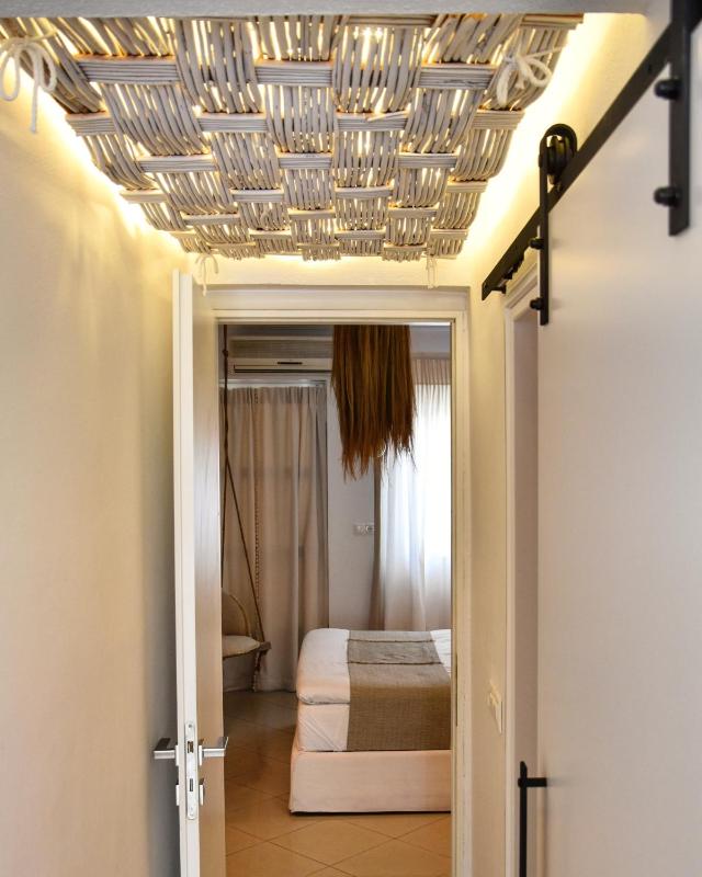 Master Suite with Sea View image 3