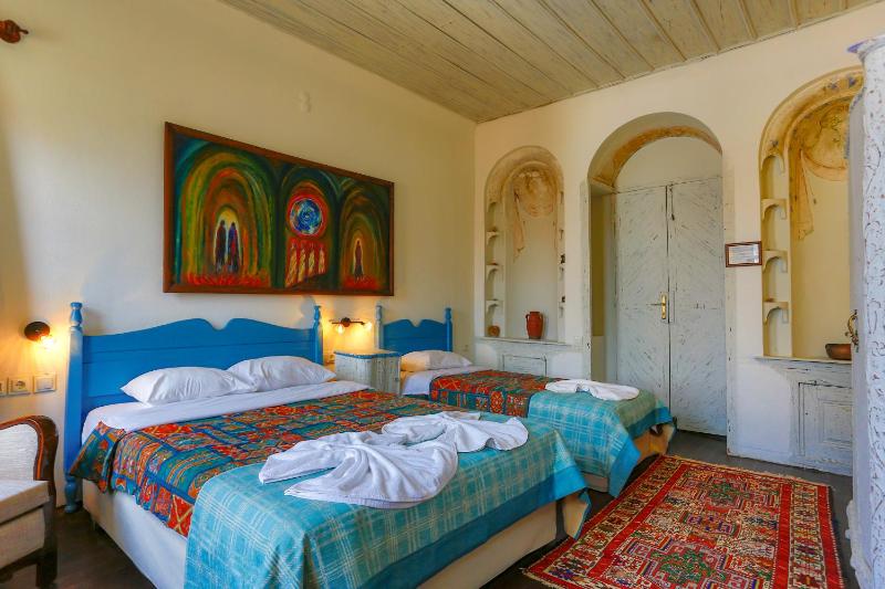 Triple Room image 1