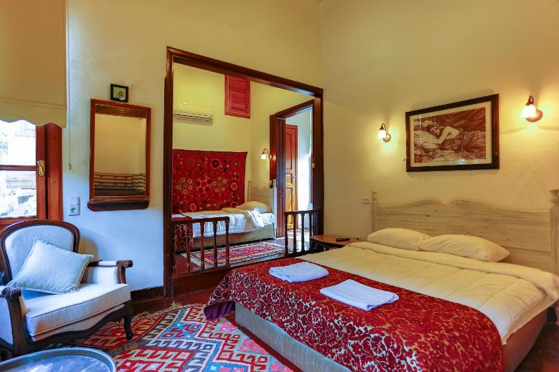 Atelya Art Hotel - image 13