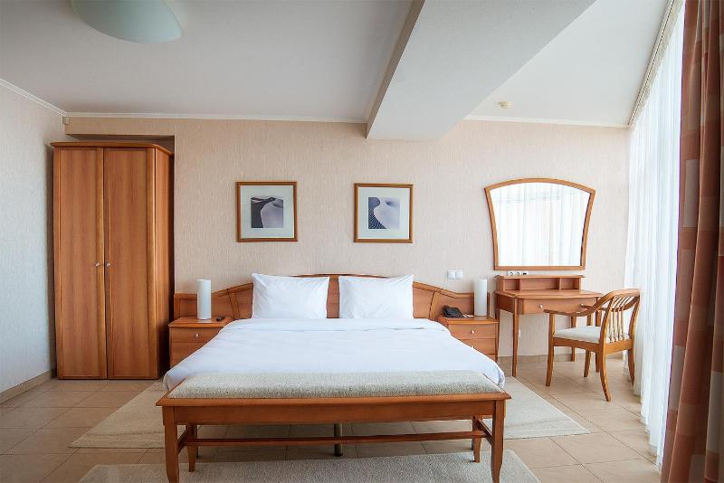 Suite image 2
