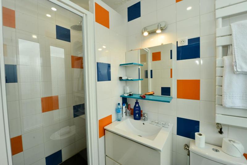 Standard Triple Room image 4