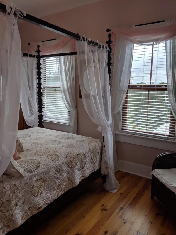 Surf Song Bed & Breakfast - image 49