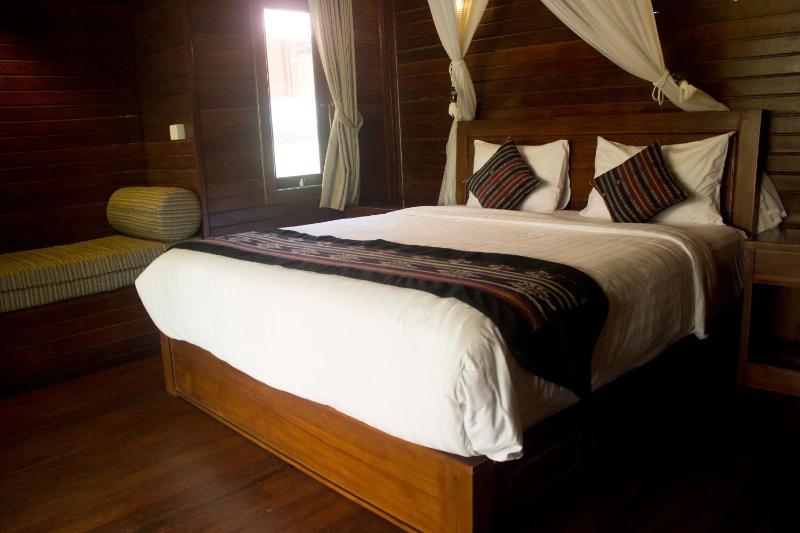 Queen Villa - image 30