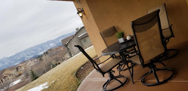 Chateau du Pikes Peak a Tuscany Retreat - image 11