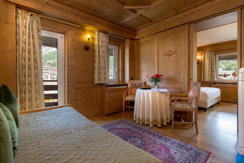 Suite image 4