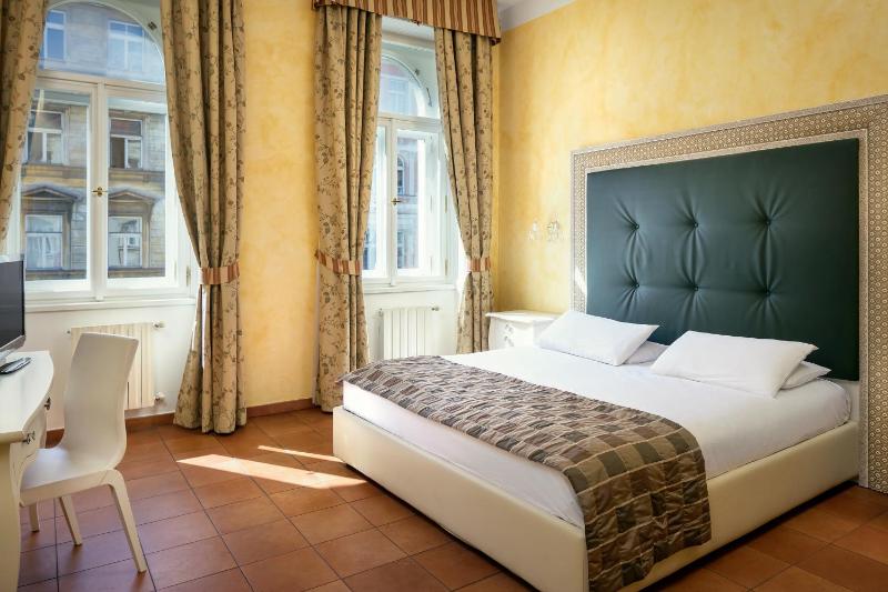 Hotel Caesar Prague - image 1