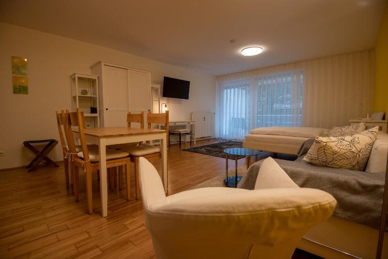 Apartment with Garden View image 4