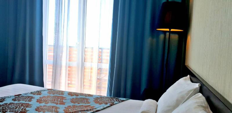 Double or Twin Room with Sea View image 2