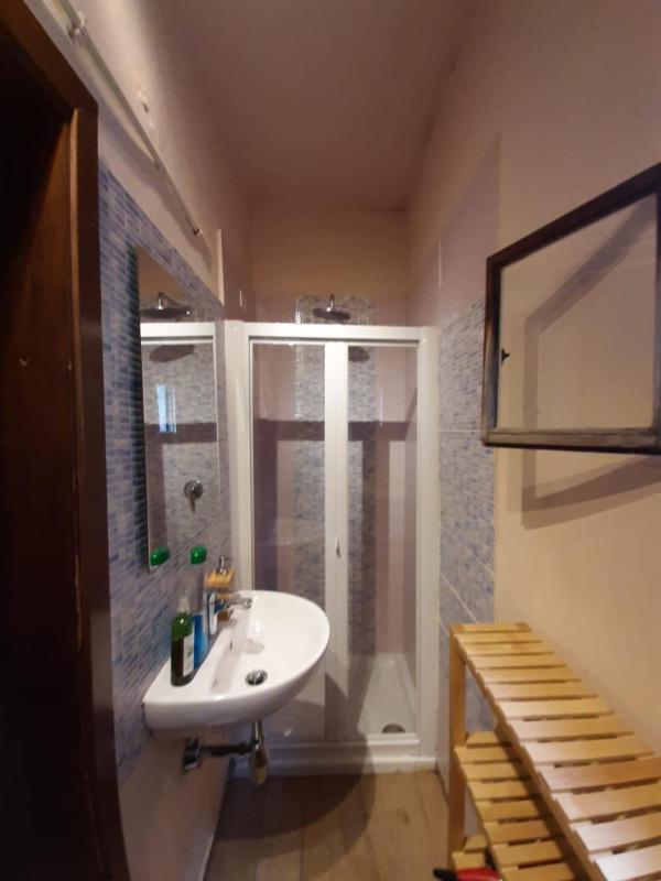 Double or Twin Room with Private Bathroom image 2