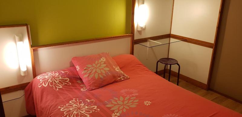 Single Room image 3