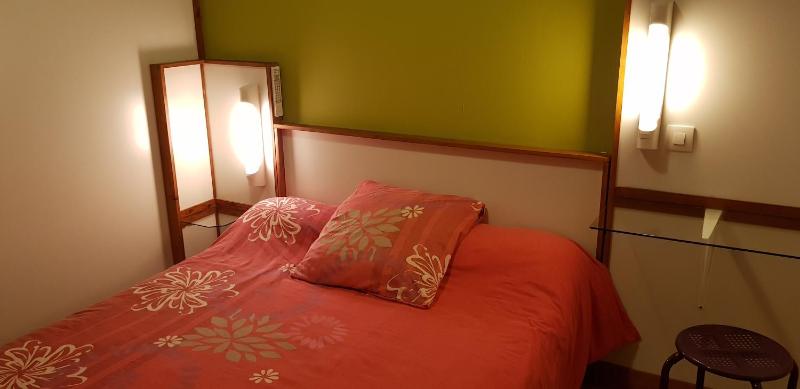 Single Room image 4