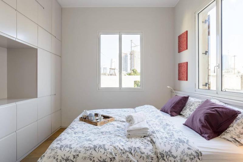 Italian design apartment in Rothschild Blvd - image 12