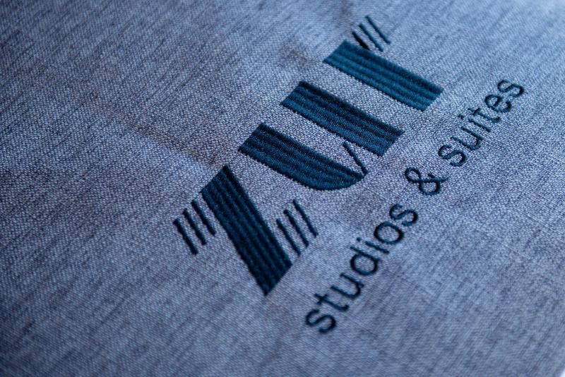 ZUR Studios and Suites - image 12