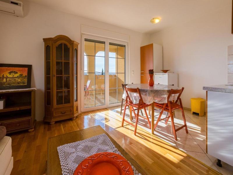 Apartments Roko - image 10