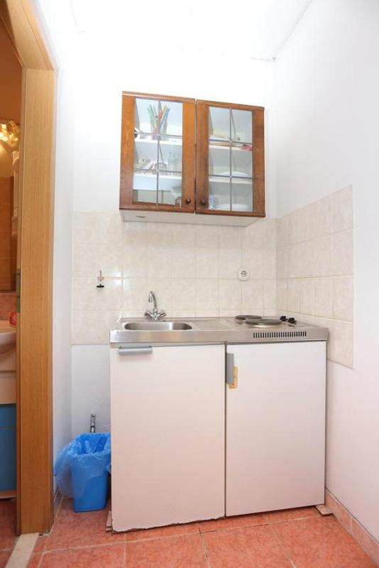 Studio with Terrace image 3