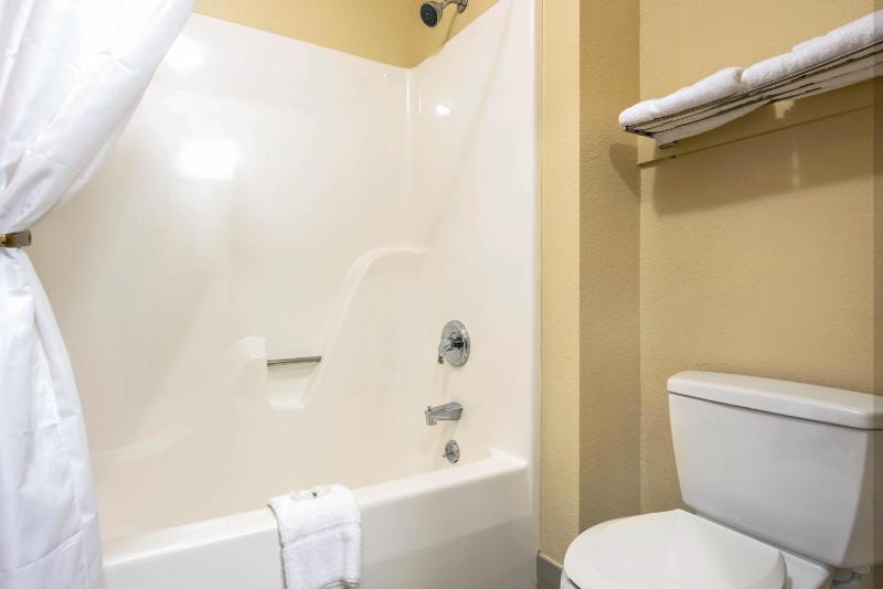 King Suite with Jacuzzi - Non-Smoking image 1