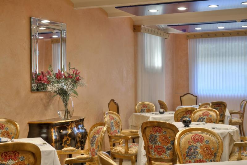 Central Park Hotel Modena - image 37