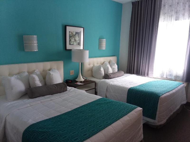 Double Room with Two Double Beds - Non-Smoking image 3
