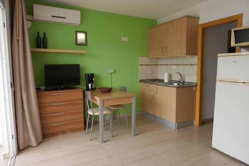 Apartamentos Ecuador - image 36