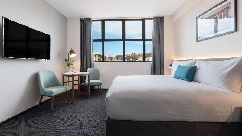 Oaks Wellington Hotel - image 12