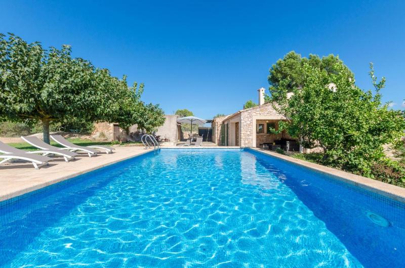 Three-Bedroom Villa image 3