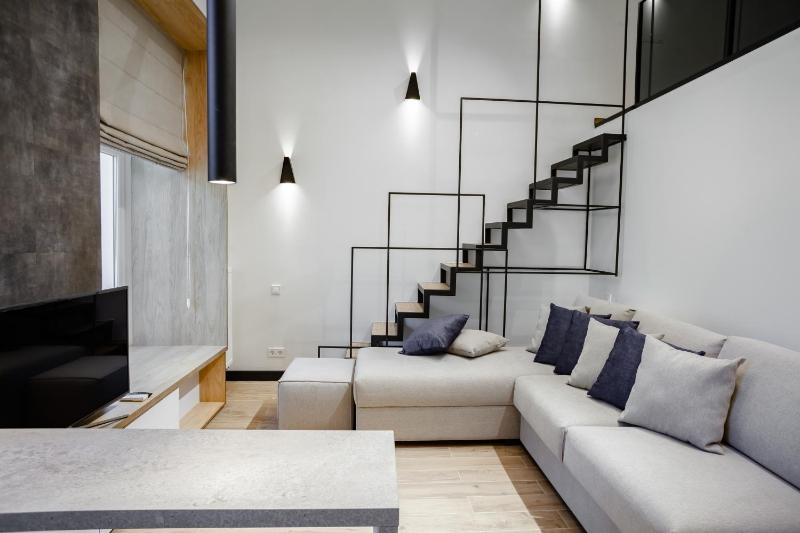 Studio Apartment image 3
