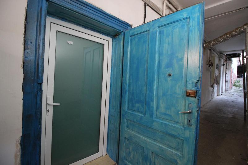 Studio Apartment image 3