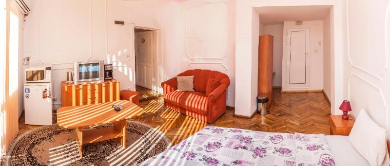 Apartment with Balcony image 3