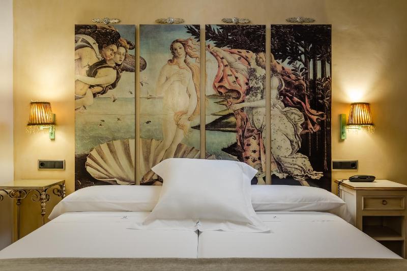 Twin/Double room single use image 1