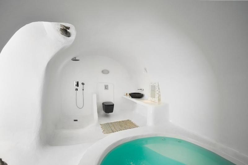 Character - Superior Cave Room with Indoor Plunge Pool image 4