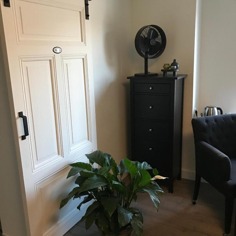 Deluxe Double Room image 2