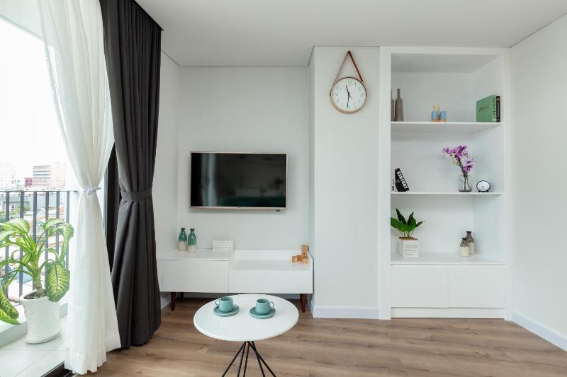 Cozrum Homes - Premier Residence - image 7