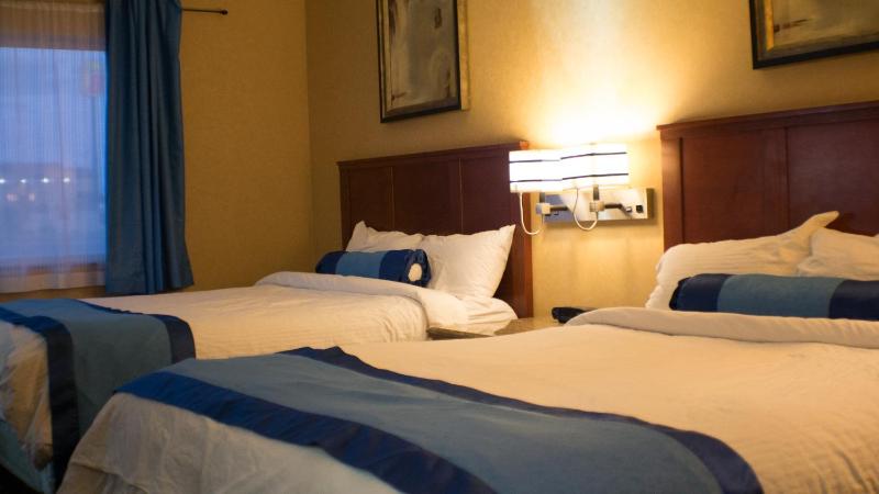 Double Room with Two Double Beds - Non-Smoking image 4