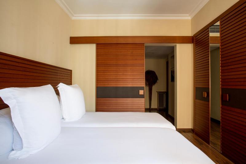 Superior Double or Twin Room image 3