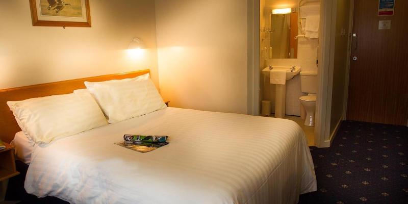 Double Room image 2