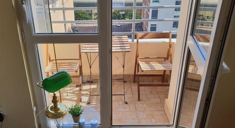 Bella Vita Apartment - image 2