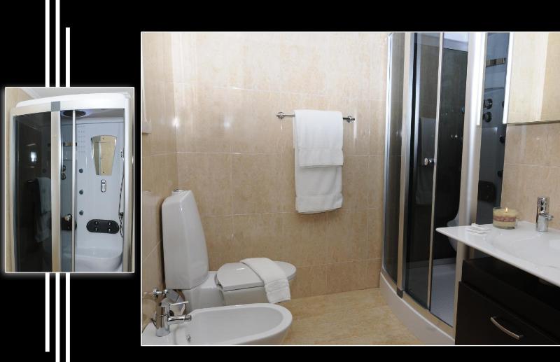 Superior Double Room image 4